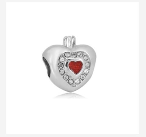 Charm corazón con rubí
