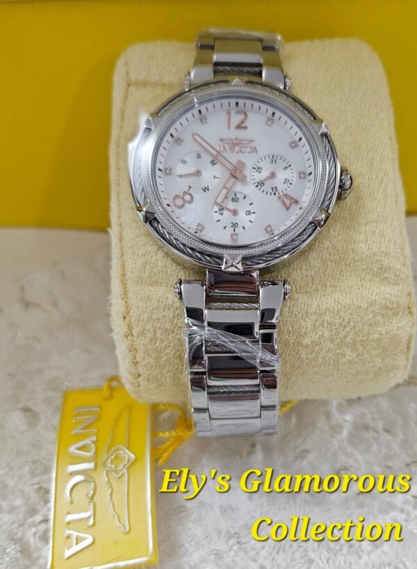 INVH0010 Reloj Invicta con Pulsera Metálica Plateada y Esfera Multifunción