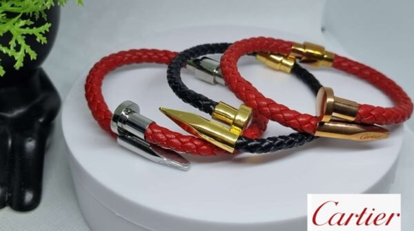 Pulsera negro y dorado clavo C'artier