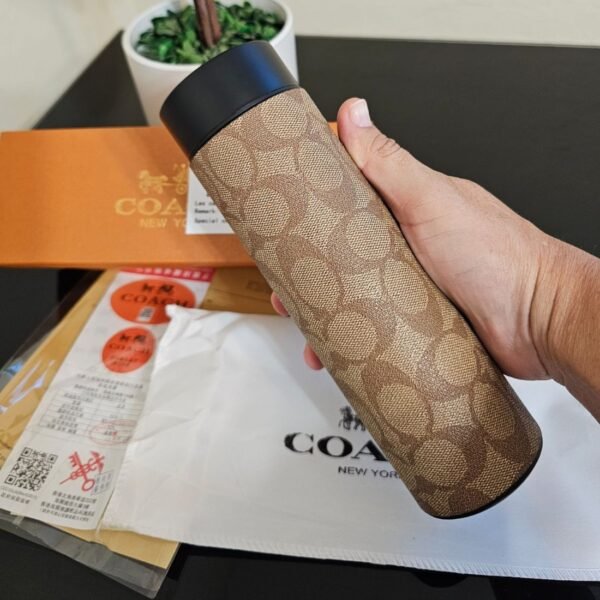 Vasos insulados para frío o caliente